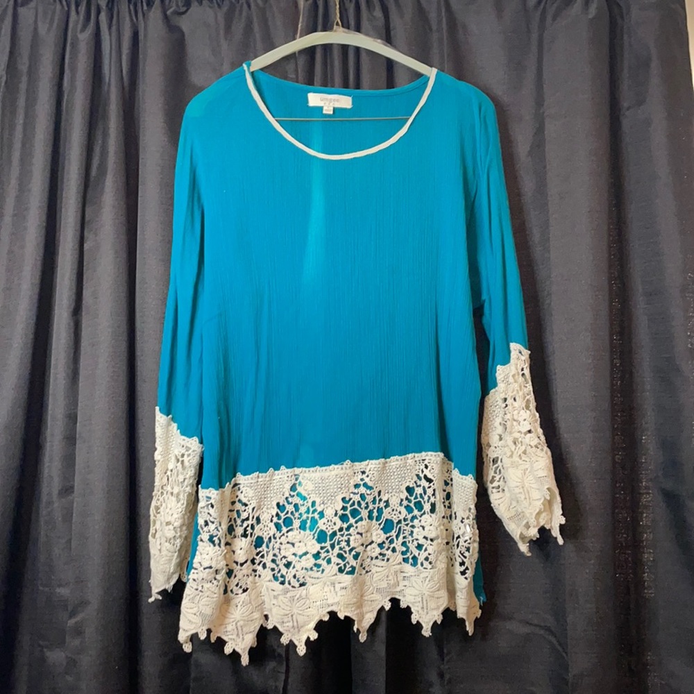 Long Sleeve Top with Lace Trim Size L